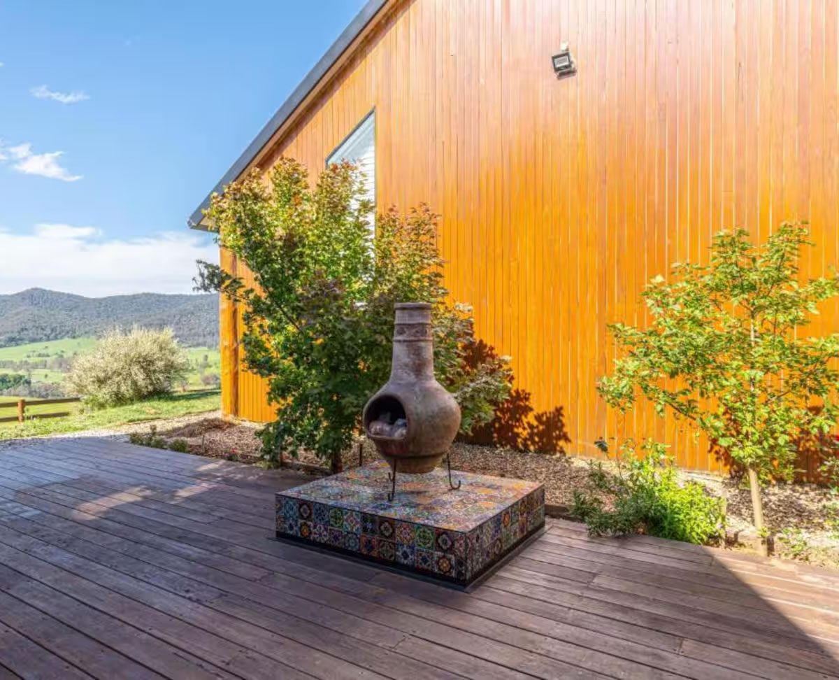 Outdoor-Area-1-Photo
